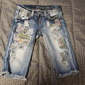 Grace in LA Bermuda shorts